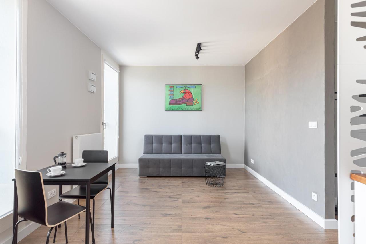 Apartment Rent Like - Bobrowiecka 10